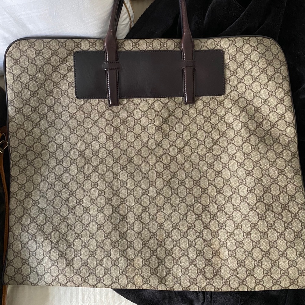 Gucci suit/dress bag